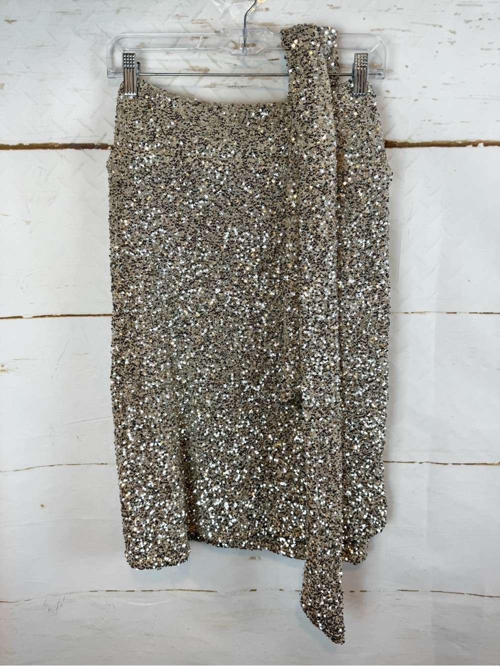 Never Fully Dressed | Silver Sequin Mini Jaspre Skirt, 18 NWT